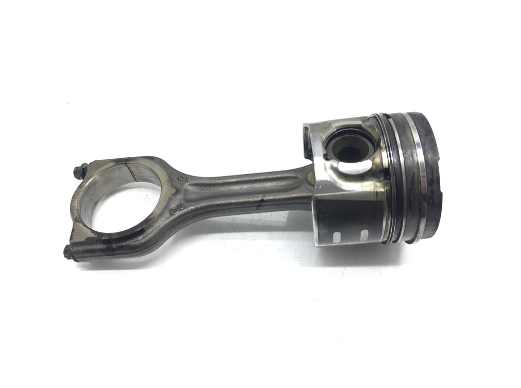 Поршень бу для Citroen C3 Picasso  1.6 HDi,  2010 г.