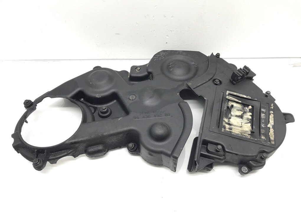 Защита (кожух) ремня ГРМ бу для Citroen C3 Picasso  1.6 HDi,  2010 г.