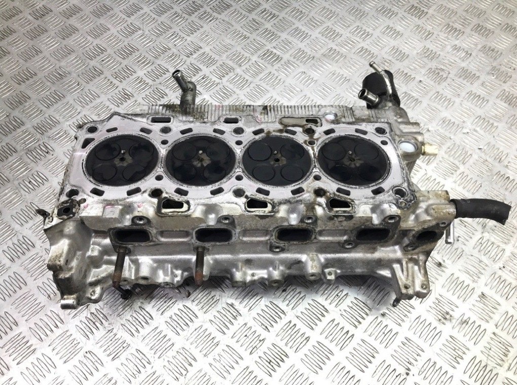 Головка блока цилиндров бу для Toyota Avensis 3 2.0 D-4D,  2010 г.