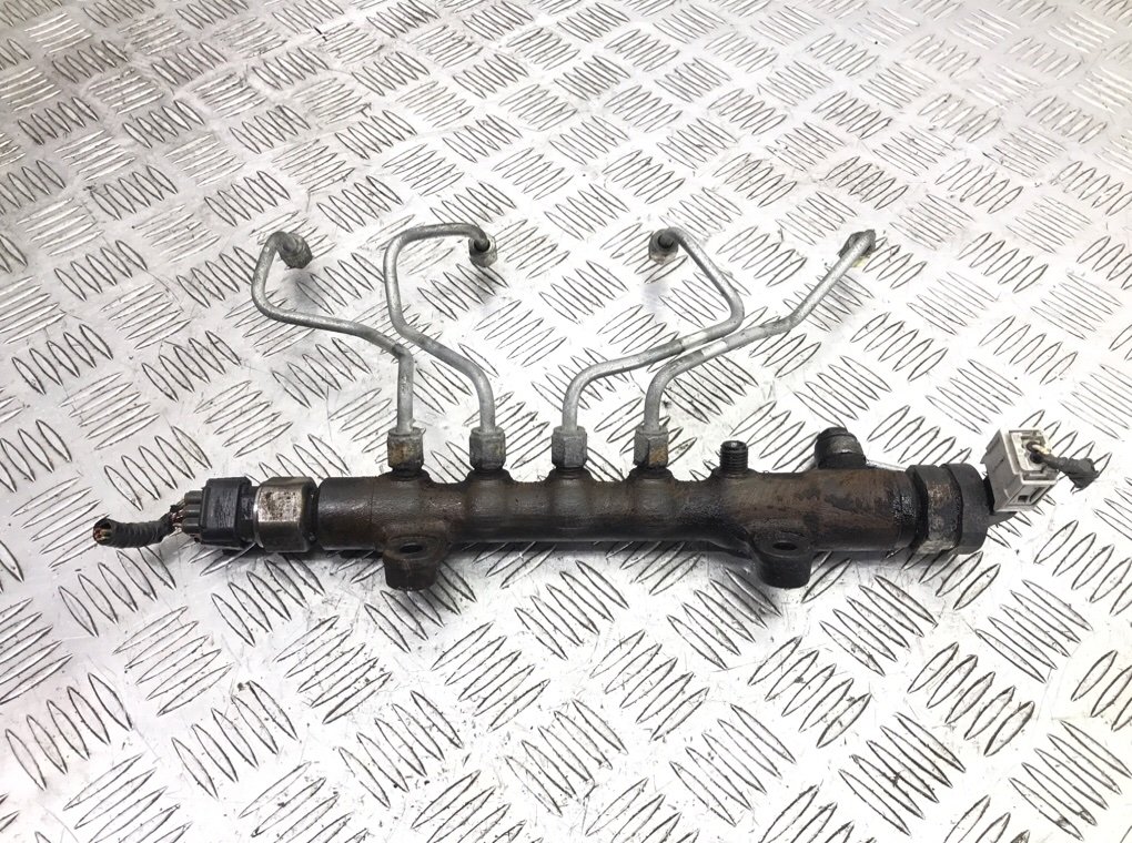 Топливная рампа бу для Toyota Avensis 3 2.0 D-4D, 2010 г.