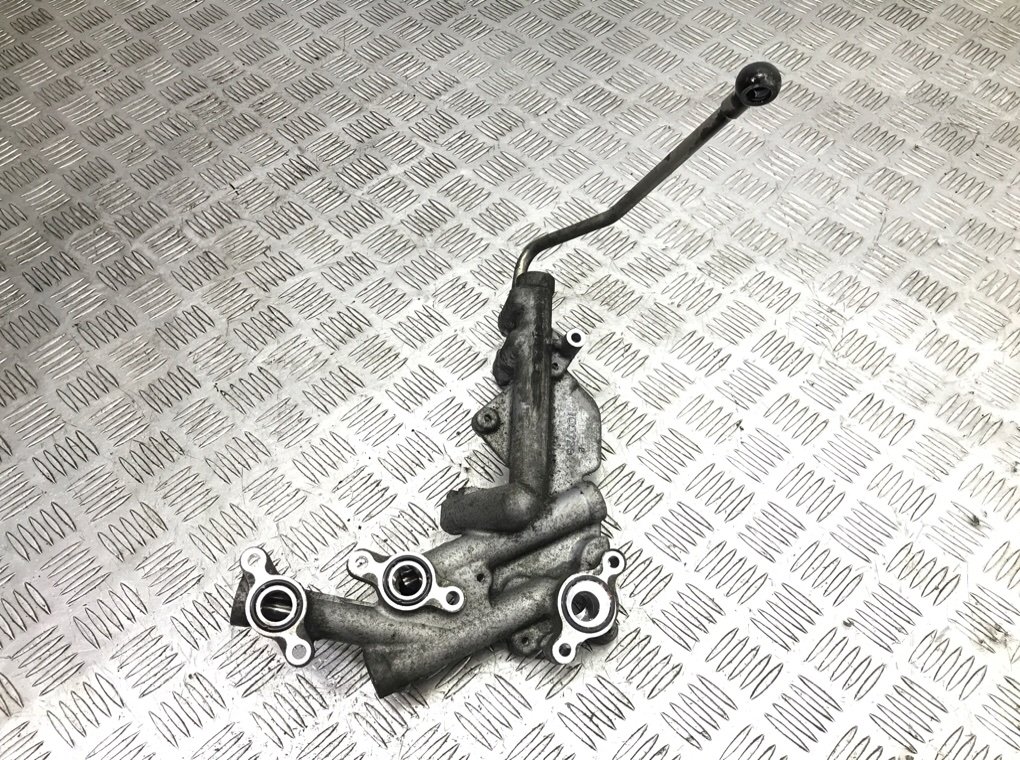 Корпус теплообменника бу для Toyota Avensis 3 2.0 D-4D, 2010 г. Корпус теплообменника бу для Toyota Avensis 3 2.0 D-4D, 2010 г.