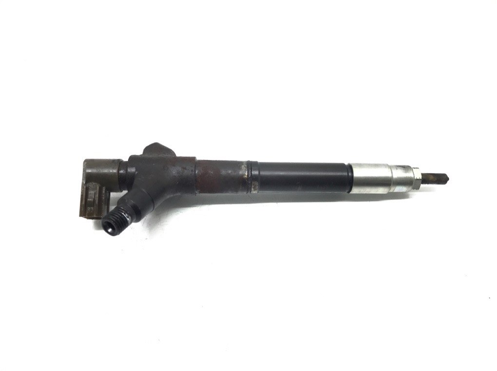 Форсунка бу для Toyota Avensis 3 2.0 D-4D, 2010 г. Форсунка бу для Toyota Avensis 3 2.0 D-4D, 2010 г.