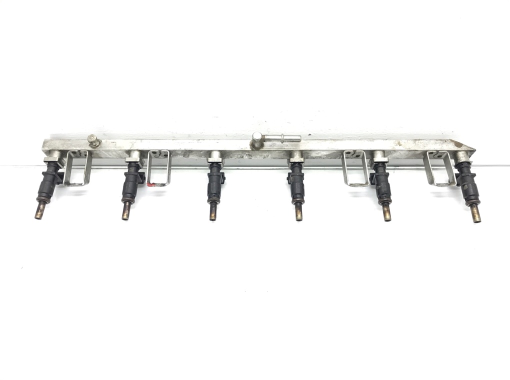 Топливная рампа бу для BMW 3 E90/E91/E92/E93 2.5 i, 2006 г.