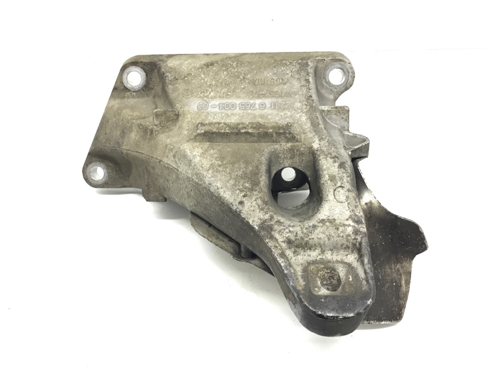 Кронштейн двигателя бу для BMW 3 E90/E91/E92/E93 2.5 i, 2006 г.