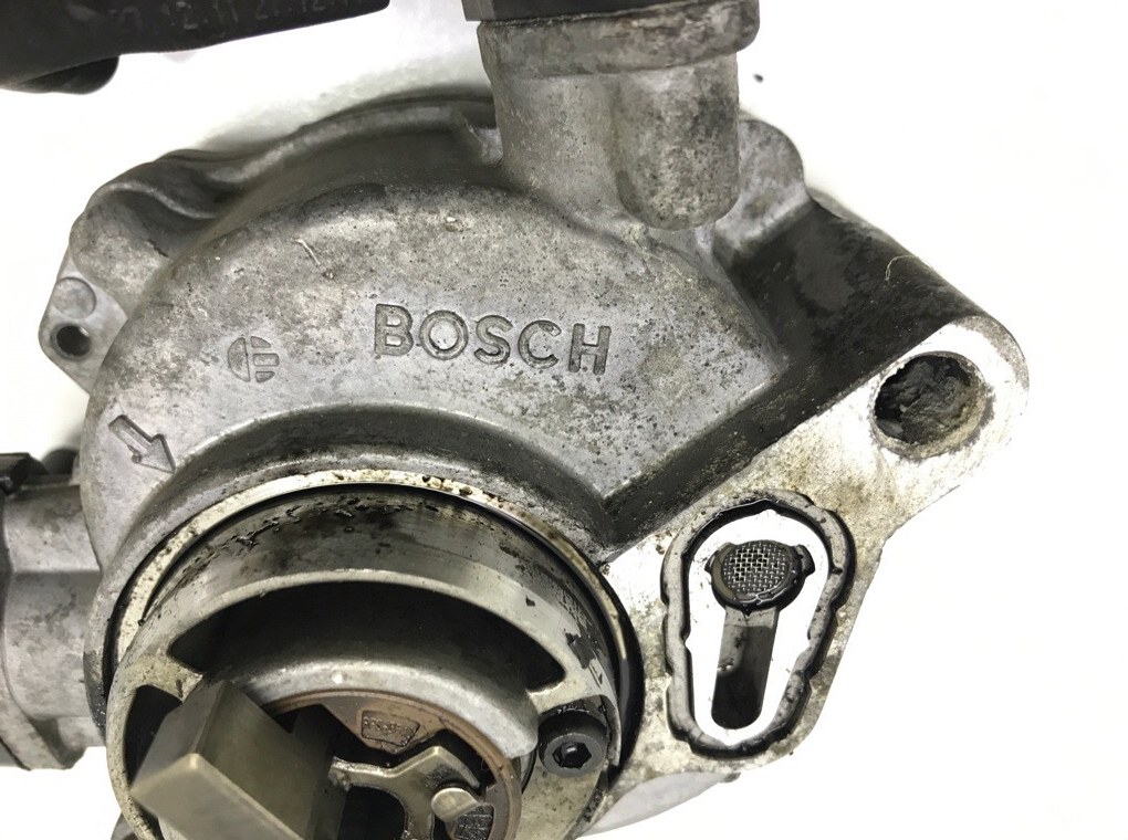 Насос вакуумный бу для Ford Focus 3 1.6 TDCi,  2012 г.