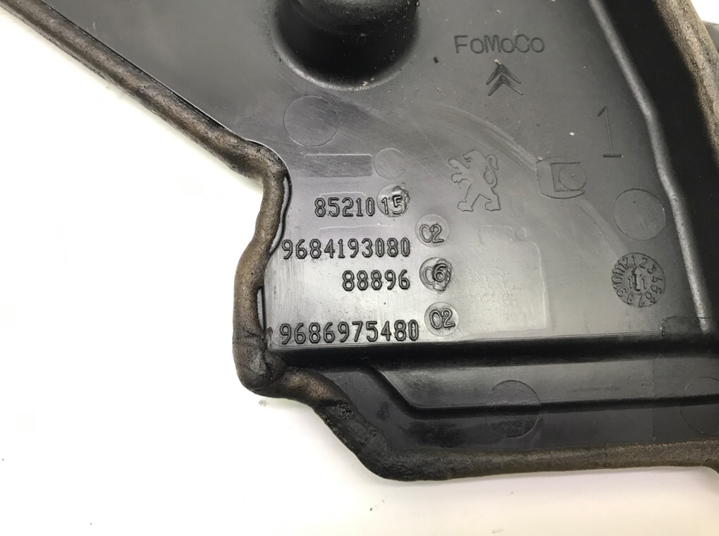 Защита (кожух) ремня ГРМ бу для Ford Focus 3 1.6 TDCi,  2012 г.