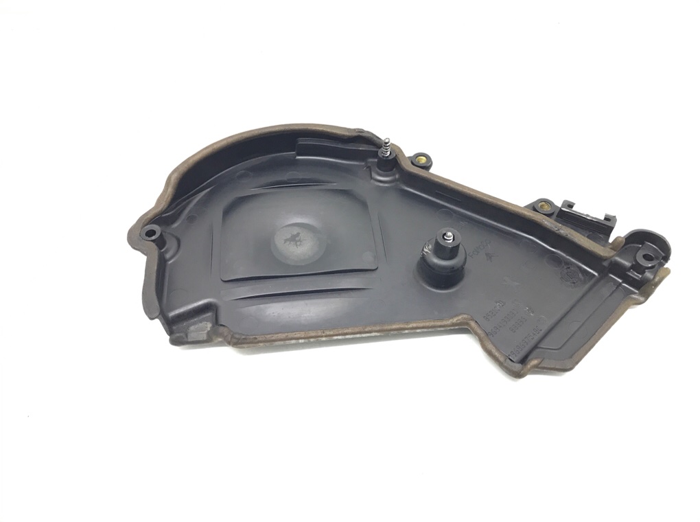 Защита (кожух) ремня ГРМ бу для Volvo V50  1.6 TD,  2012 г.