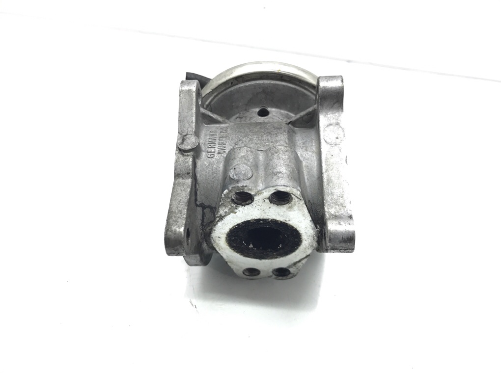 Клапан EGR бу для Volkswagen Jetta 1.9 TDi, 2006 г. Клапан EGR бу для Volkswagen Jetta 1.9 TDi, 2006 г.