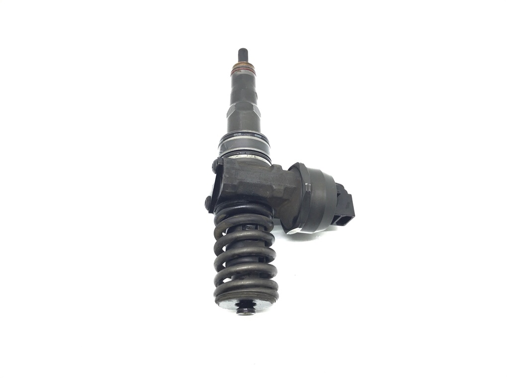 Форсунка бу для Volkswagen Jetta  1.9 TDi,  2006 г.