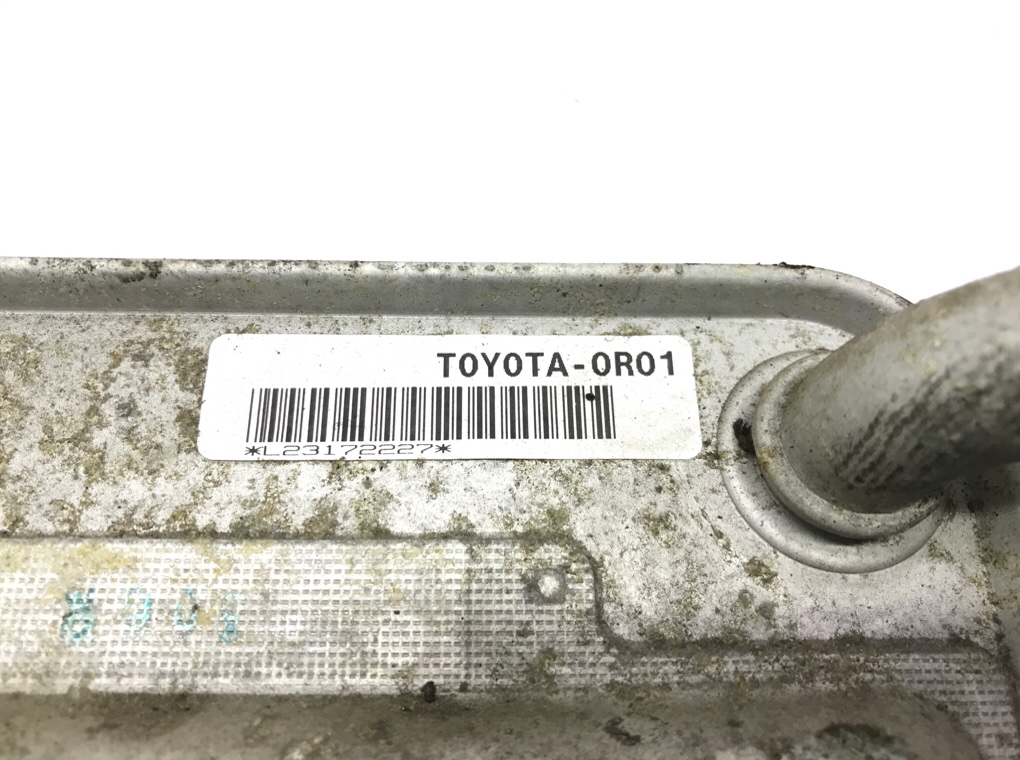 Радиатор масляный бу для Toyota Avensis 2.0 D-4D, 2012 г. Радиатор масляный бу для Toyota Avensis 2.0 D-4D, 2012 г.