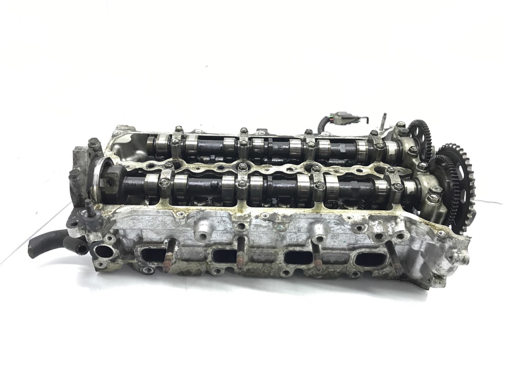 Головка блока цилиндров бу для Toyota Avensis  2.0 D-4D,  2012 г.