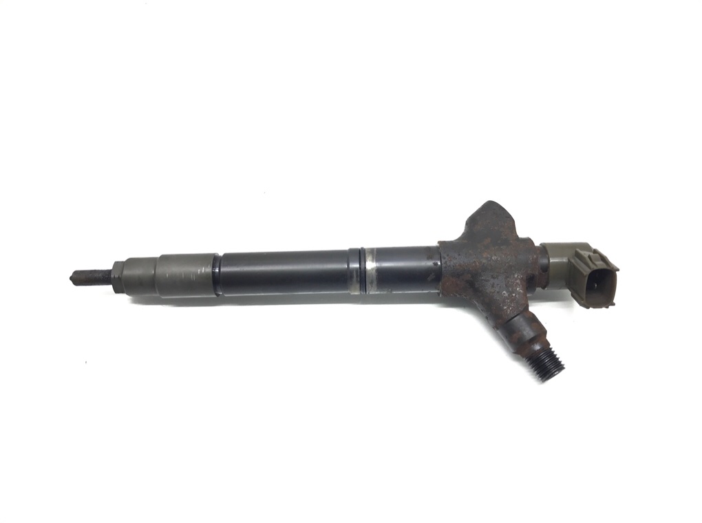 Форсунка бу для Toyota Avensis 2.0 D-4D, 2012 г. Форсунка бу для Toyota Avensis 2.0 D-4D, 2012 г.