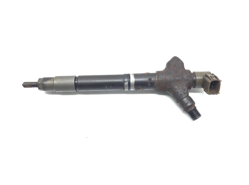 Форсунка бу для Toyota Avensis 2.0 D-4D, 2012 г. Форсунка бу для Toyota Avensis 2.0 D-4D, 2012 г.