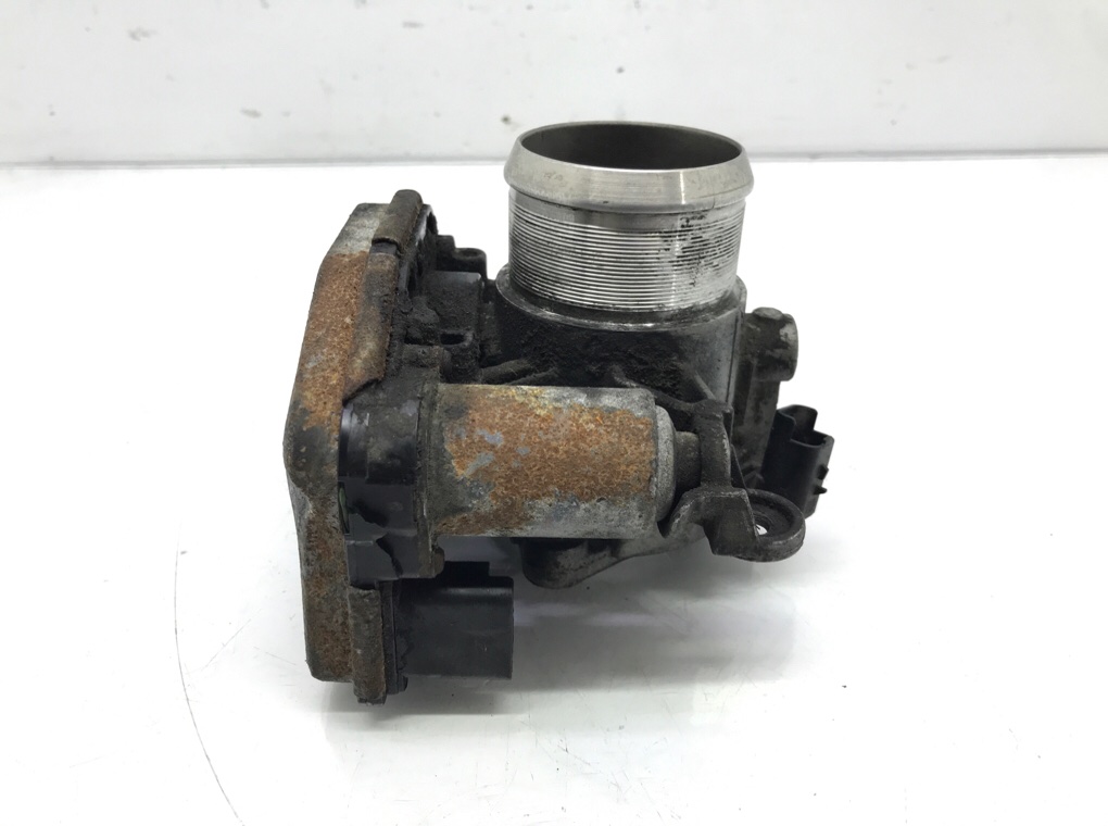 Заслонка дроссельная бу для Land Rover Freelander 2 2.2 TD, 2007 г. Заслонка дроссельная бу для Land Rover Freelander 2 2.2 TD, 2007 г.