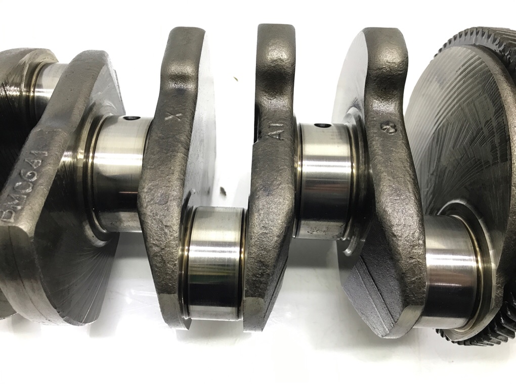 Коленвал бу для Land Rover Freelander 2 2.2 TD, 2007 г. Коленвал бу для Land Rover Freelander 2 2.2 TD, 2007 г.