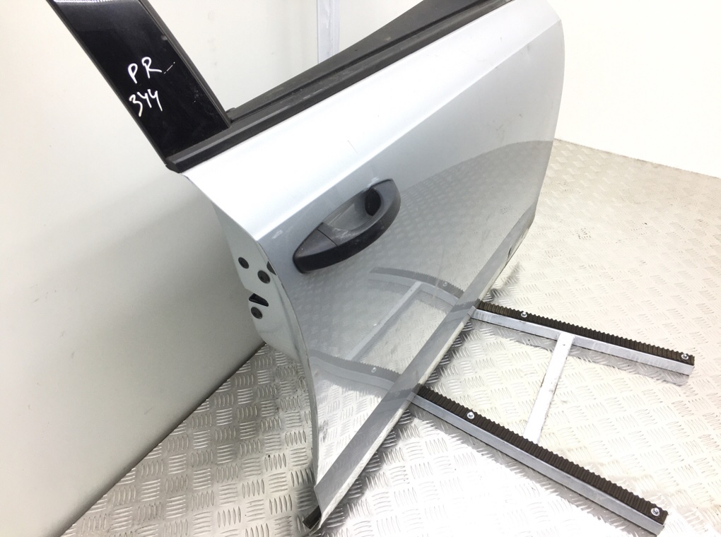 Дверь передняя правая бу для Skoda Octavia A7 1.6 TDi,  2016 г.