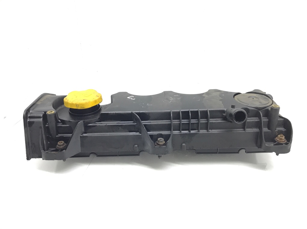 Клапанная крышка бу для Opel Zafira B 1.9 CDTi,  2007 г.