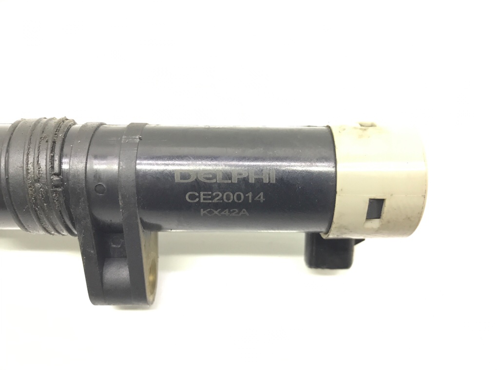 Катушка зажигания бу для Renault Clio 3 1.4 i, 2006 г. Катушка зажигания бу для Renault Clio 3 1.4 i, 2006 г.