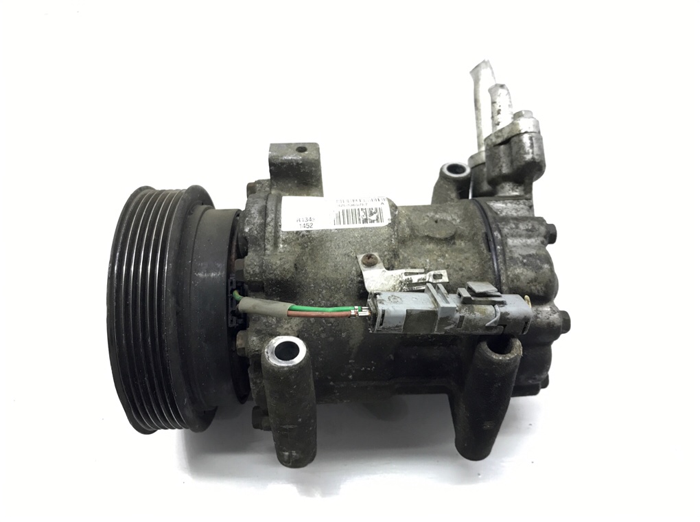 Компрессор кондиционера бу для Renault Clio 3 1.4 i, 2006 г.