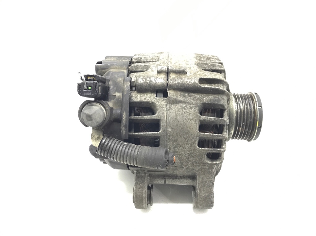 Генератор бу для DS 3 1 1.2 i,  2018 г.