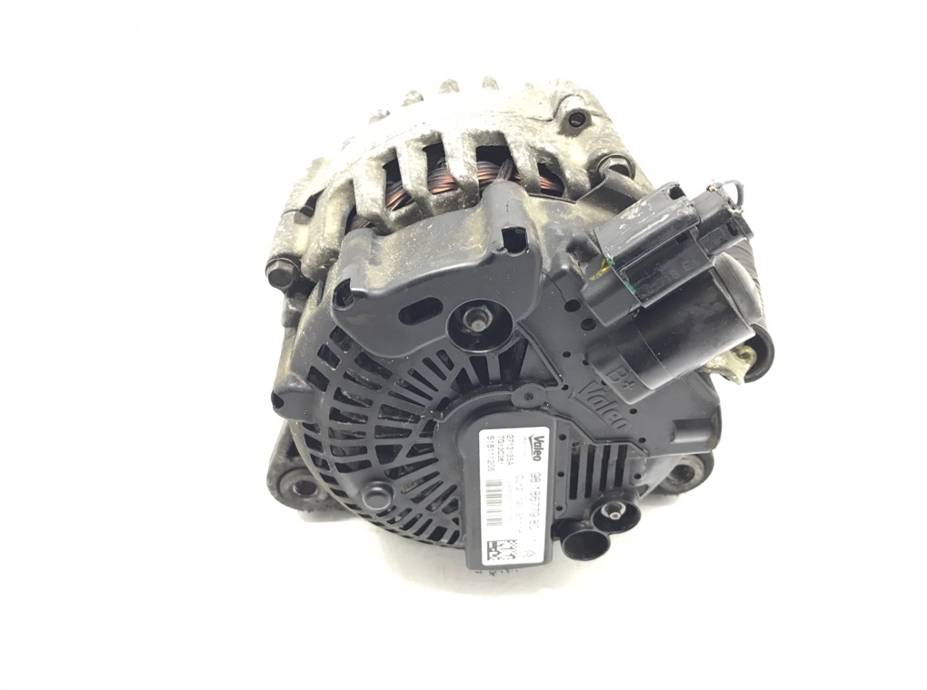 Генератор бу для DS 3 1 1.2 i,  2018 г.