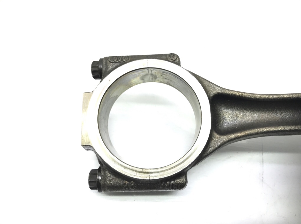 Поршень бу для Skoda Superb 2 2.0 TDi,  2009 г.