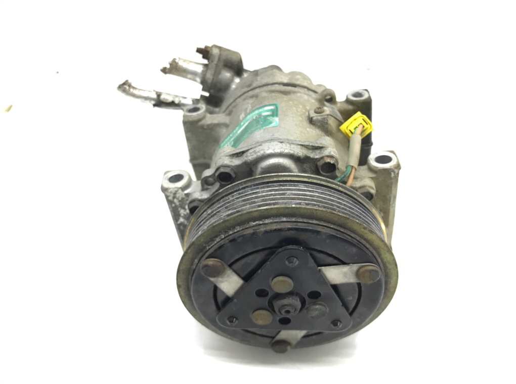 Компрессор кондиционера бу для Citroen C3 1 1.4 i, 2003 г.