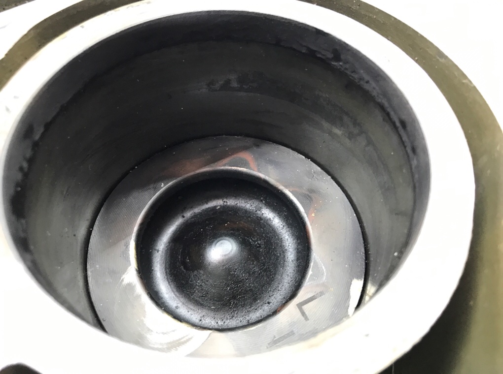 Блок цилиндров бу для Citroen C4 Grand Picasso 2 1.6 HDi,  2015 г.