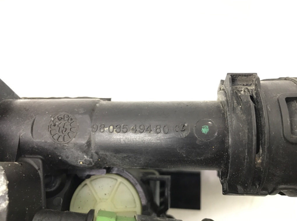 Корпус термостата бу для Citroen C4 Grand Picasso 2 1.6 HDi, 2015 г. Корпус термостата бу для Citroen C4 Grand Picasso 2 1.6 HDi, 2015 г.