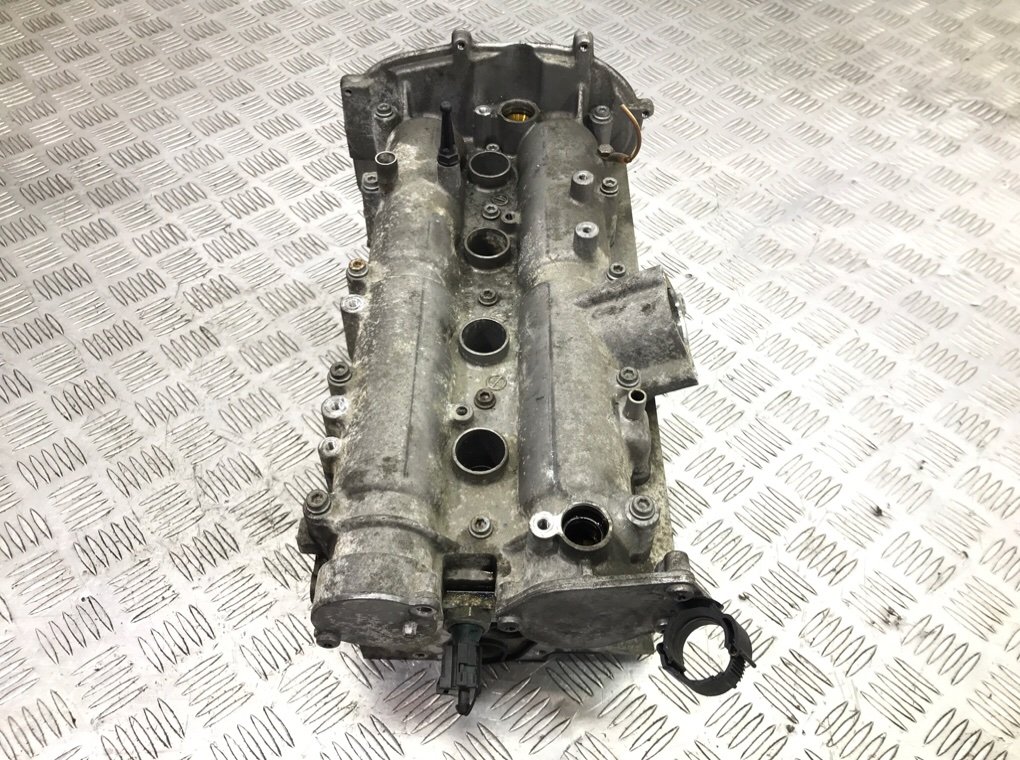 Головка блока цилиндров бу для Volkswagen Golf 5 1.4 TSi, 2008 г. Головка блока цилиндров бу для Volkswagen Golf 5 1.4 TSi, 2008 г.