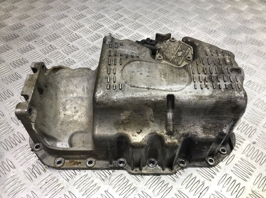 Поддон бу для Volkswagen Golf 5 1.4 TSi, 2008 г.