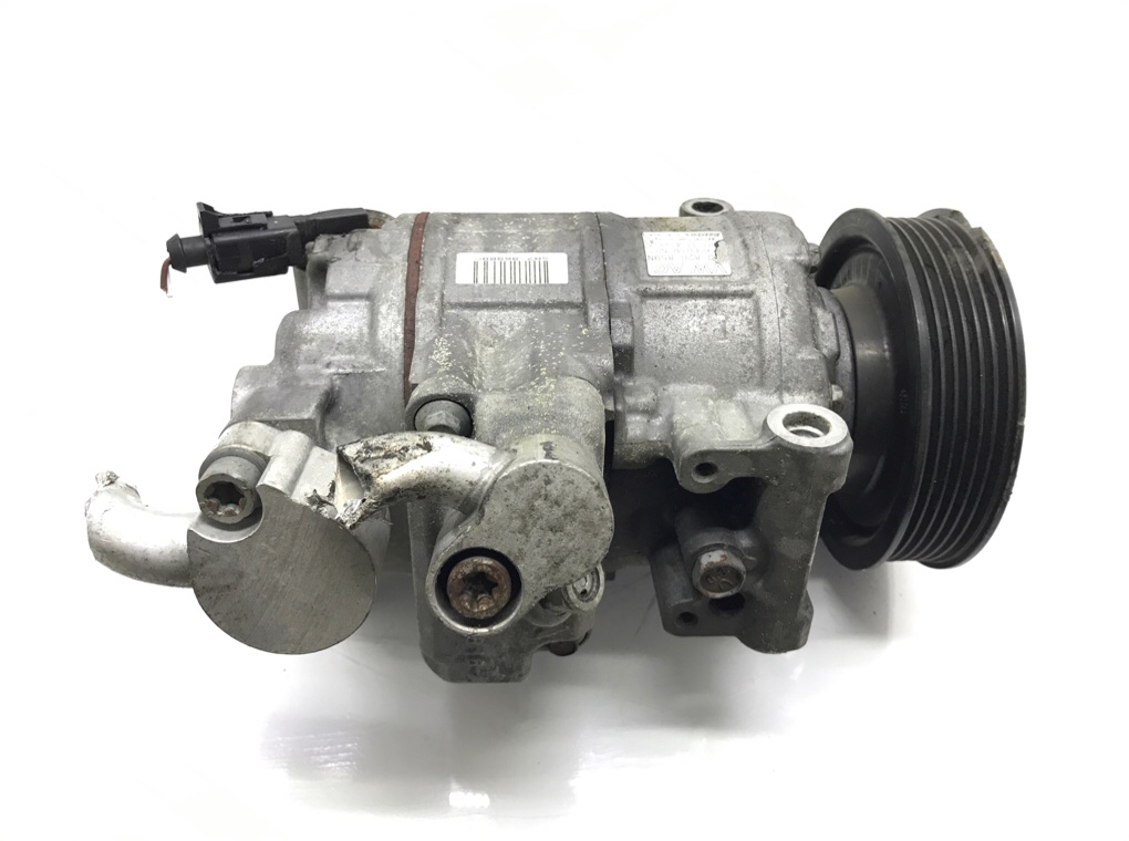 Компрессор кондиционера бу для Volkswagen Golf 5 1.4 TSi, 2008 г. Компрессор кондиционера бу для Volkswagen Golf 5 1.4 TSi, 2008 г.