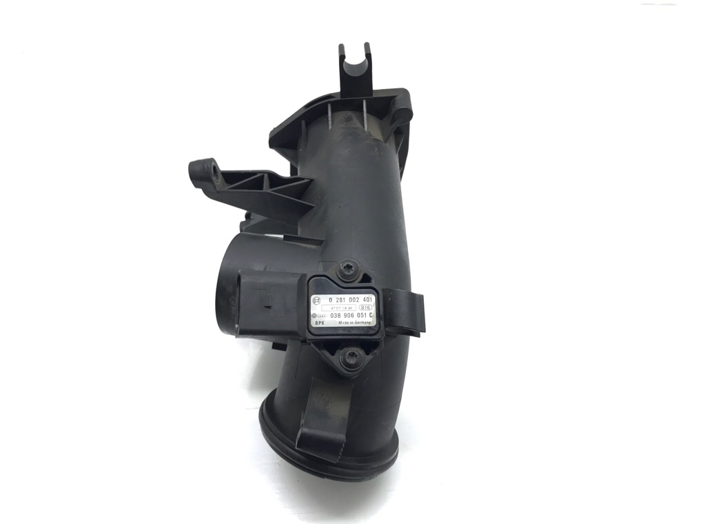 Патрубок воздушного фильтра бу для Volkswagen Golf 5 1.4 TSi,  2008 г.