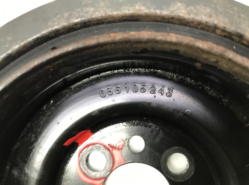 Шкив коленвала бу для Volkswagen Jetta 5 1.9 TDi,  2007 г.