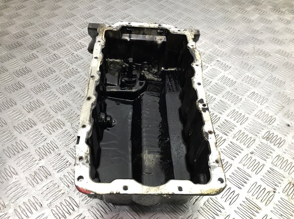 Поддон бу для Volkswagen Jetta 5 1.9 TDi,  2007 г.