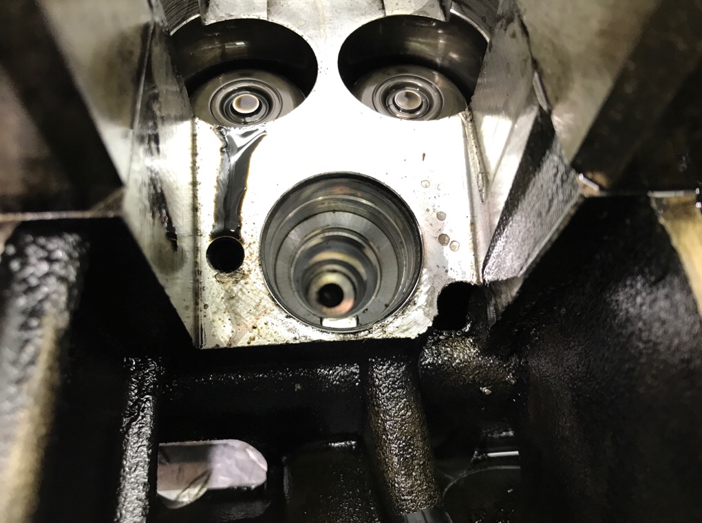 Головка блока цилиндров бу для Volkswagen Jetta 5 1.9 TDi, 2007 г. Головка блока цилиндров бу для Volkswagen Jetta 5 1.9 TDi, 2007 г.