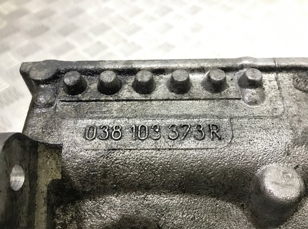 Головка блока цилиндров бу для Volkswagen Jetta 5 1.9 TDi, 2007 г. Головка блока цилиндров бу для Volkswagen Jetta 5 1.9 TDi, 2007 г.