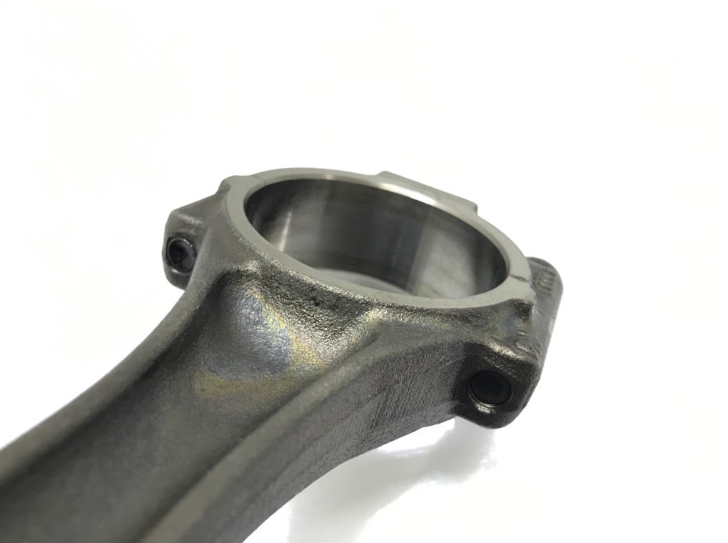 Поршень бу для Audi A3 8P 1.9 TDi,  2006 г.