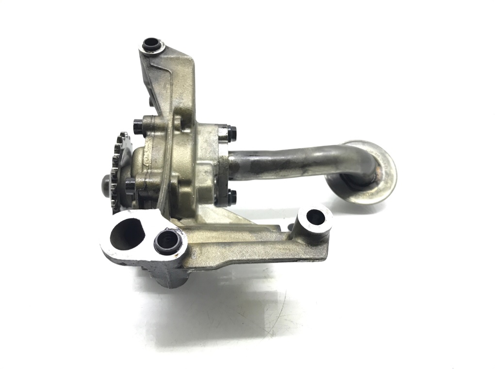 Насос масляный бу для Audi A3 8P 1.9 TDi, 2006 г. Насос масляный бу для Audi A3 8P 1.9 TDi, 2006 г.