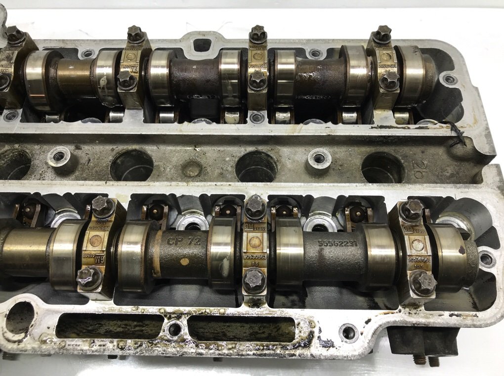 Головка блока цилиндров бу для Opel Astra J 1.4 i, 2010 г. Головка блока цилиндров бу для Opel Astra J 1.4 i, 2010 г.