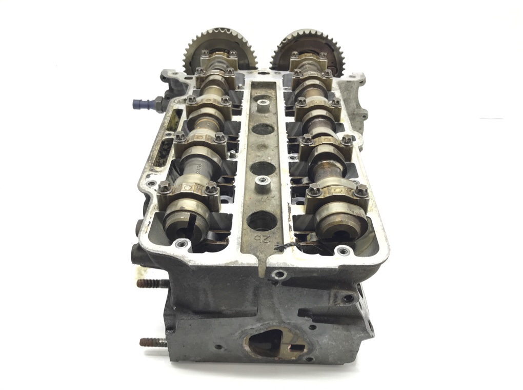 Головка блока цилиндров бу для Opel Astra J 1.4 i, 2010 г. Головка блока цилиндров бу для Opel Astra J 1.4 i, 2010 г.
