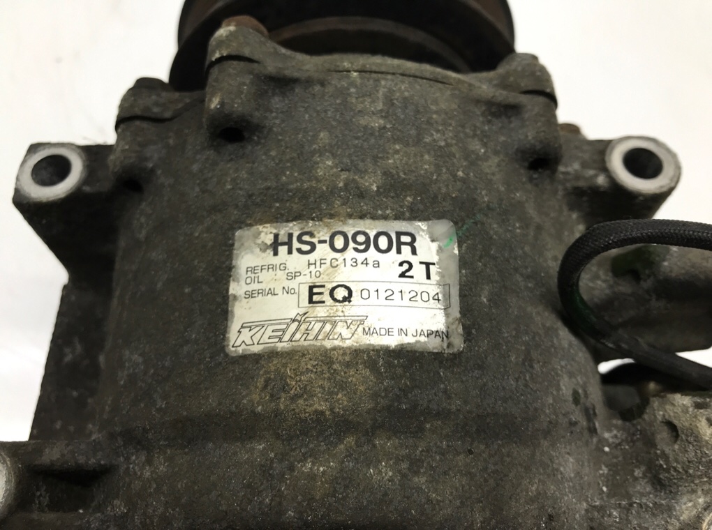 Компрессор кондиционера бу для Honda Jazz 1 1.3 i, 2003 г. Компрессор кондиционера бу для Honda Jazz 1 1.3 i, 2003 г.