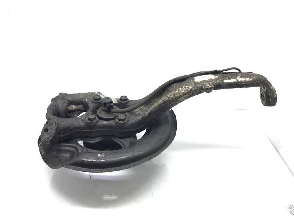 Кулак поворотный левый бу для Lexus LS 430 4.3 i, 2005 г. Кулак поворотный левый бу для Lexus LS 430 4.3 i, 2005 г.