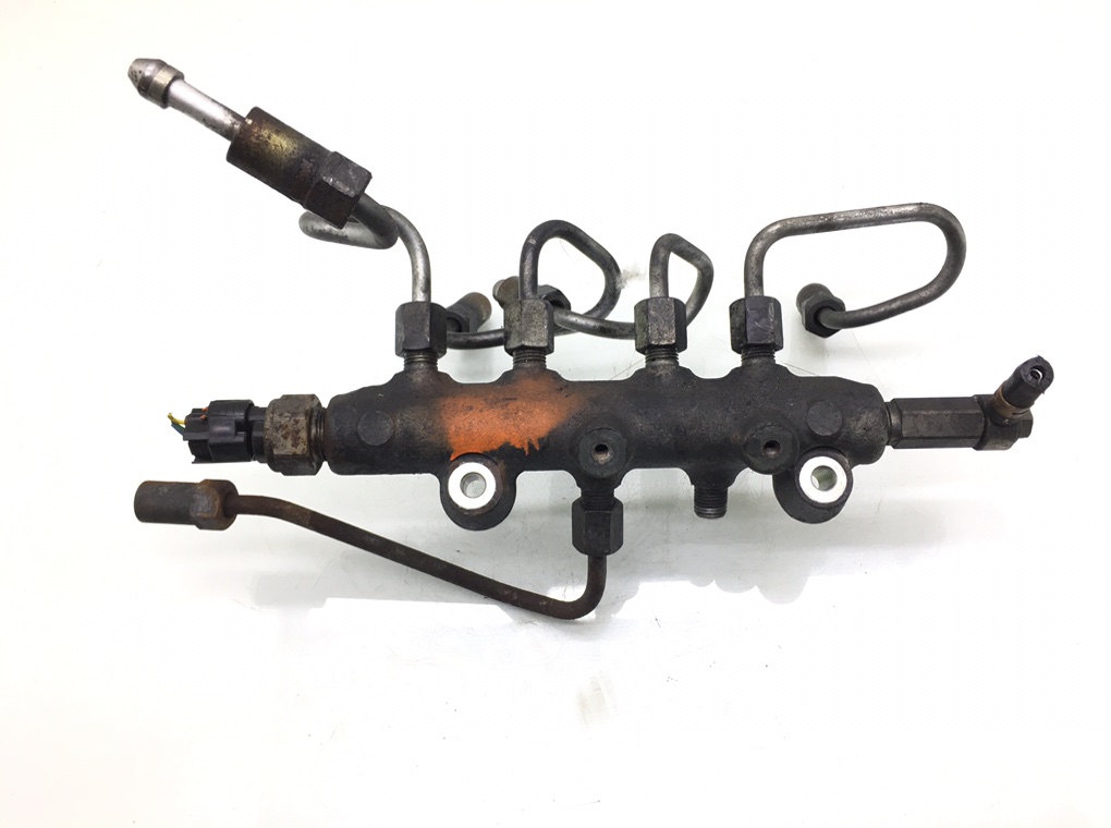 Топливная рампа бу для Mazda 5   2.0 TD,  2006 г.