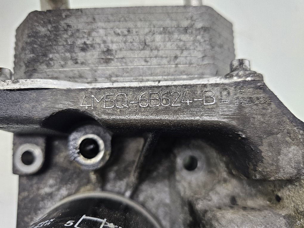 Корпус масляного фильтра бу для Ford Focus 2 1.8 TDCi, 2008 г. Корпус масляного фильтра бу для Ford Focus 2 1.8 TDCi, 2008 г.