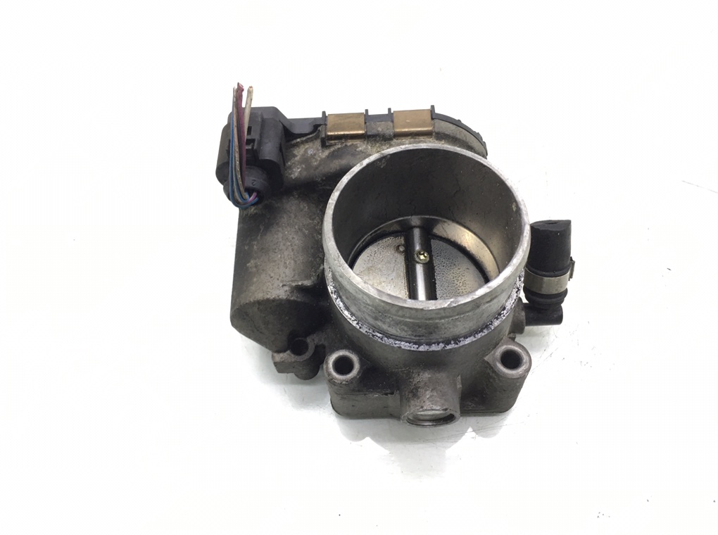 Заслонка дроссельная бу для Volkswagen Golf 4 1.8 Ti, 2001 г. Заслонка дроссельная бу для Volkswagen Golf 4 1.8 Ti, 2001 г.