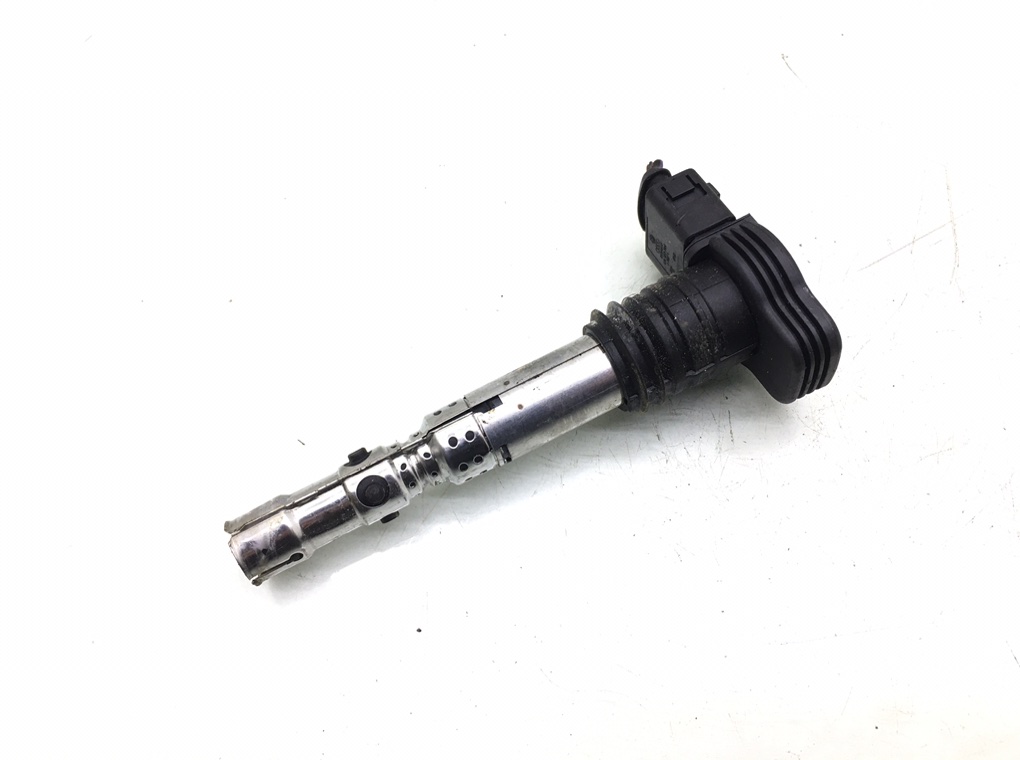 Катушка зажигания бу для Volkswagen Golf 4 1.8 Ti,  2001 г.