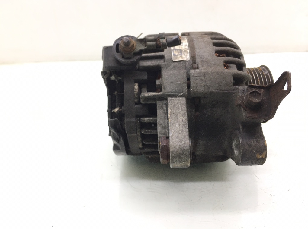 Генератор бу для Toyota Yaris XP9 1.0 i,  2006 г.