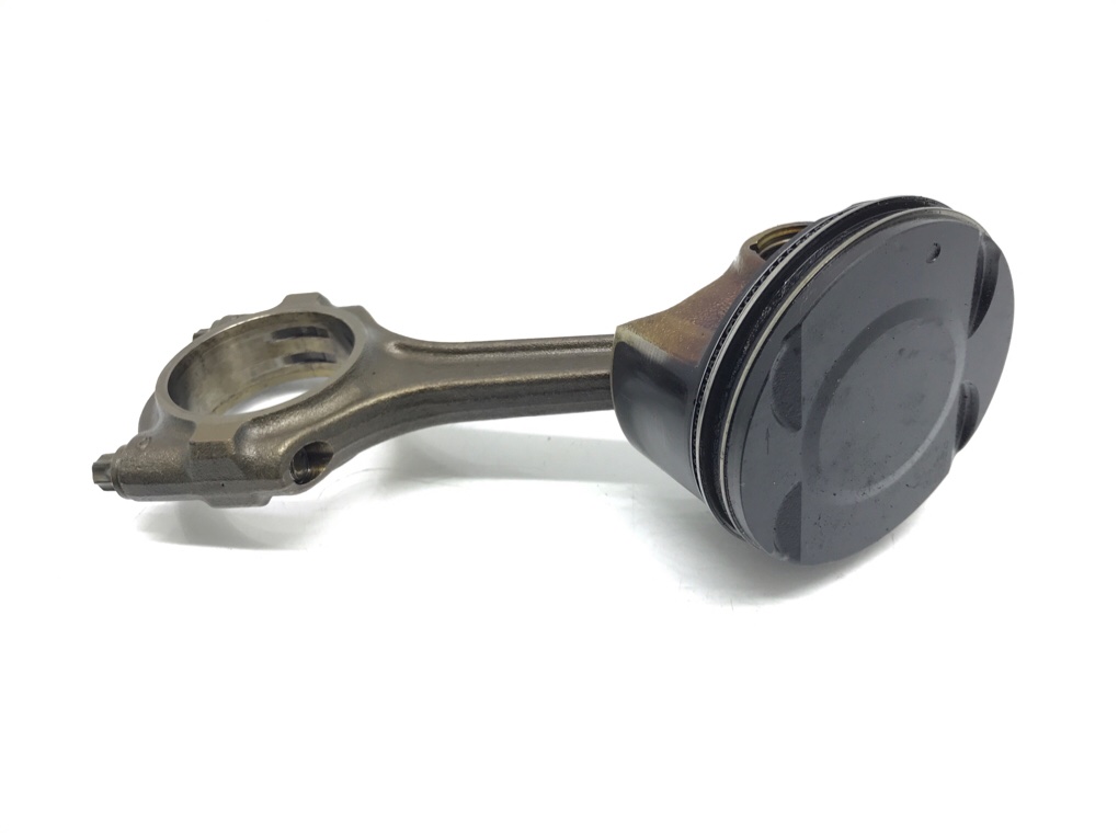 Поршень бу для Opel Insignia 1 1.8 i,  2014 г.