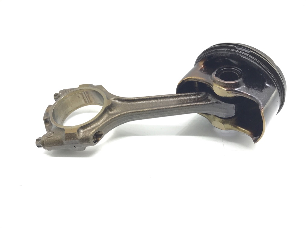 Поршень бу для Opel Insignia 1 1.8 i,  2014 г.